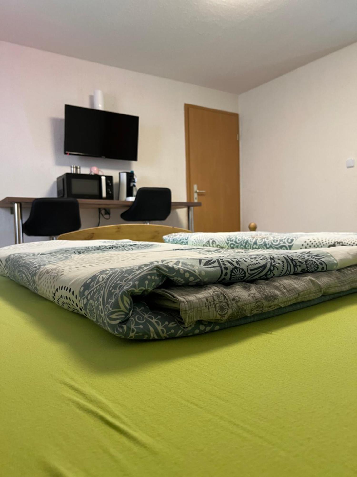 Apartments Und Zimmer Vettweiss Exterior photo